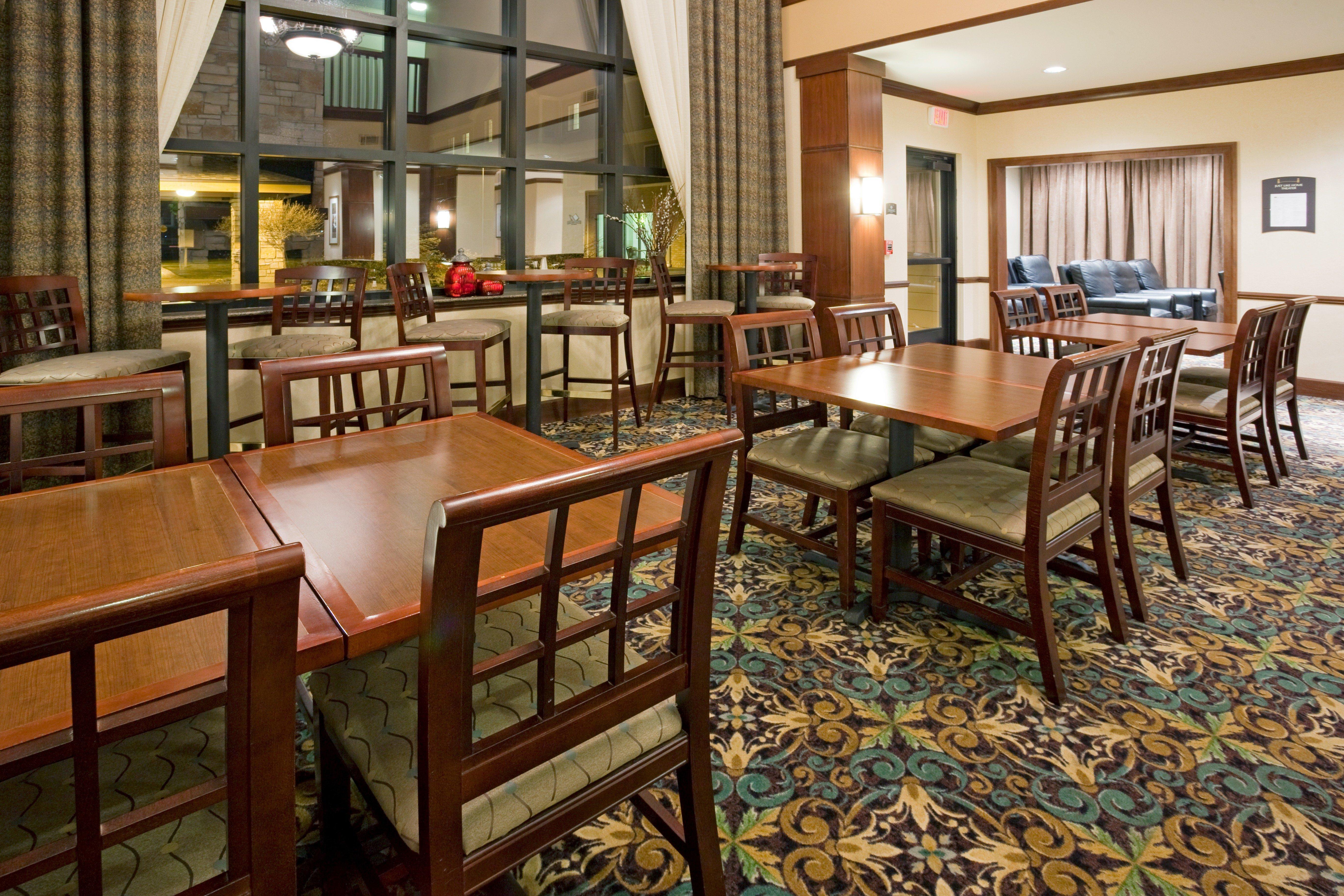 Staybridge Suites Milwaukee West-Oconomowoc By Ihg Buitenkant foto
