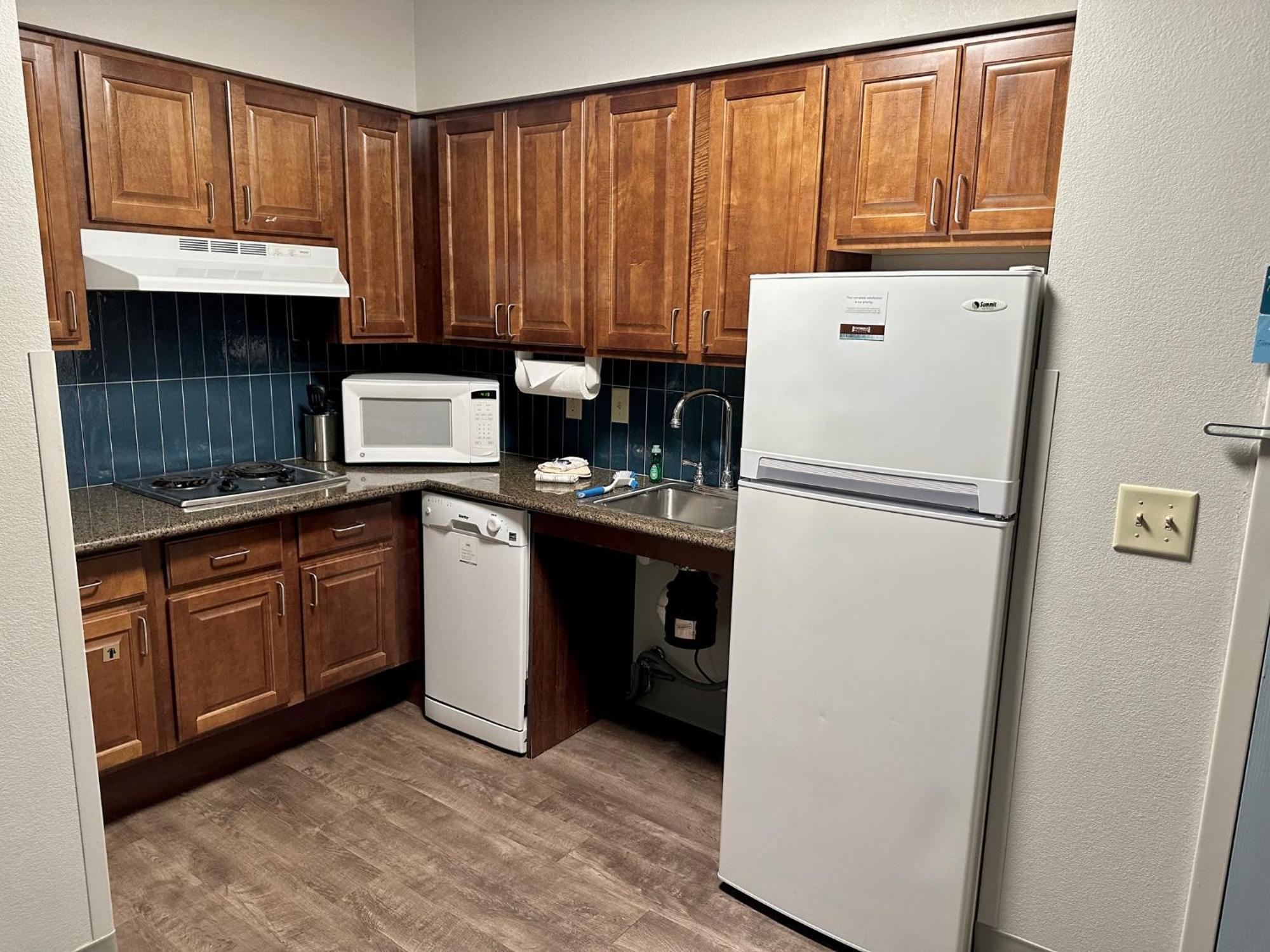 Staybridge Suites Milwaukee West-Oconomowoc By Ihg Buitenkant foto
