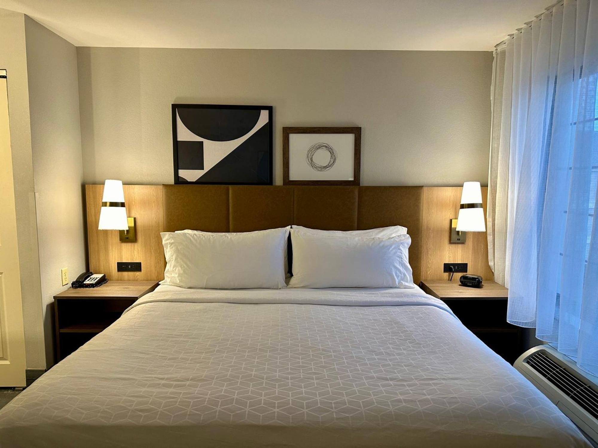 Staybridge Suites Milwaukee West-Oconomowoc By Ihg Buitenkant foto